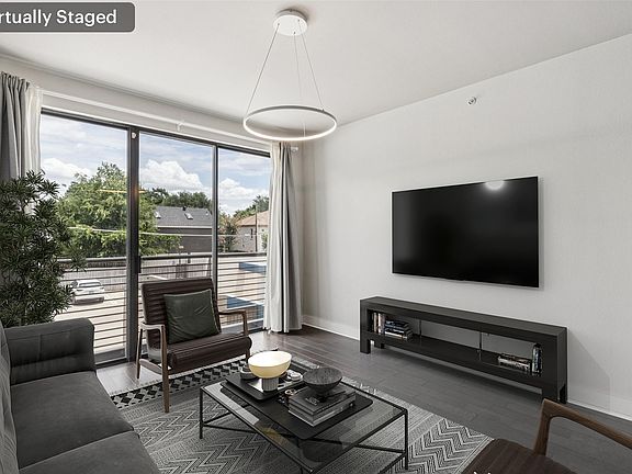 4th image of 4414 Cedar Springs Rd APT 206