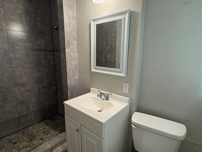 3902 Wesley Dr — Photo 10