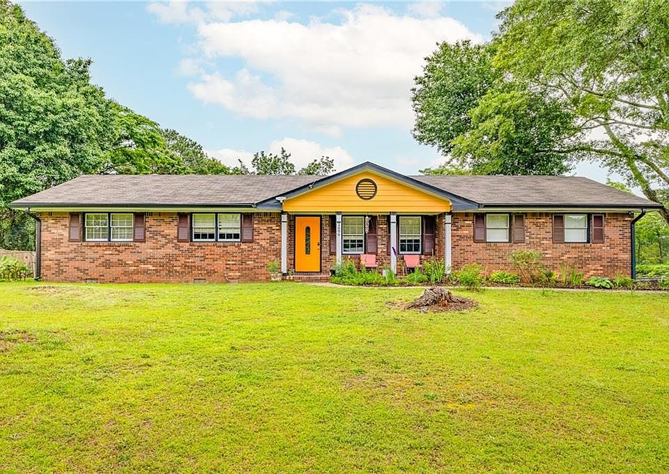 1st image of 2696 Eldorado Pl