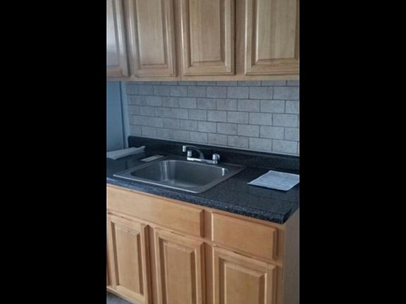 2nd image of 95 Vark St