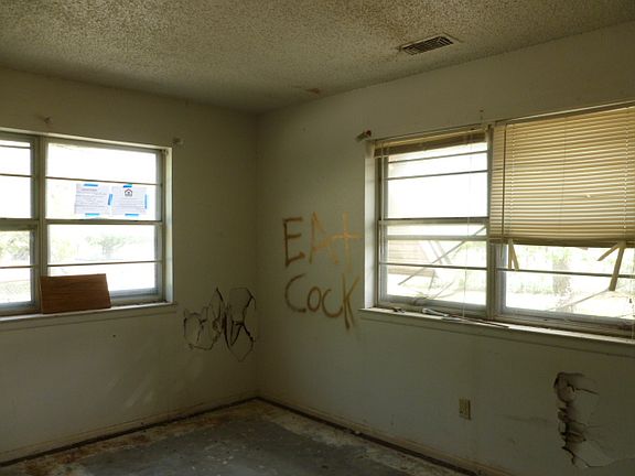3rd image of 300 Fm 3324