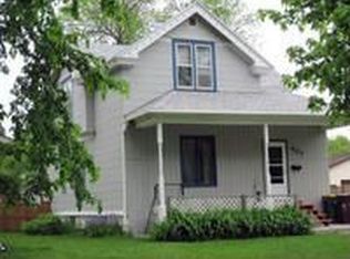 407 8th St N, Wahpeton, ND 58075