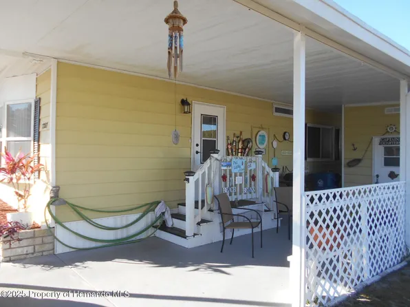 7207 Fitzpatrick Ave, Brooksville, FL 34613