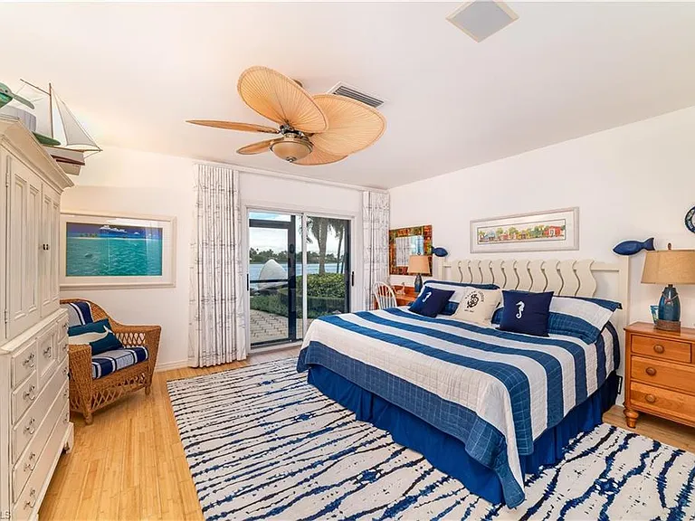 883 Galleon Dr — Photo 22