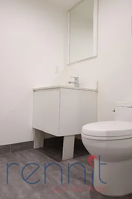 Rented by Rennit Inc. | media 35