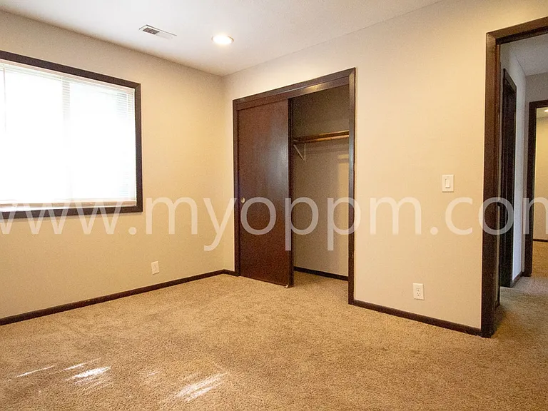 2903 N 76th St — Photo 9