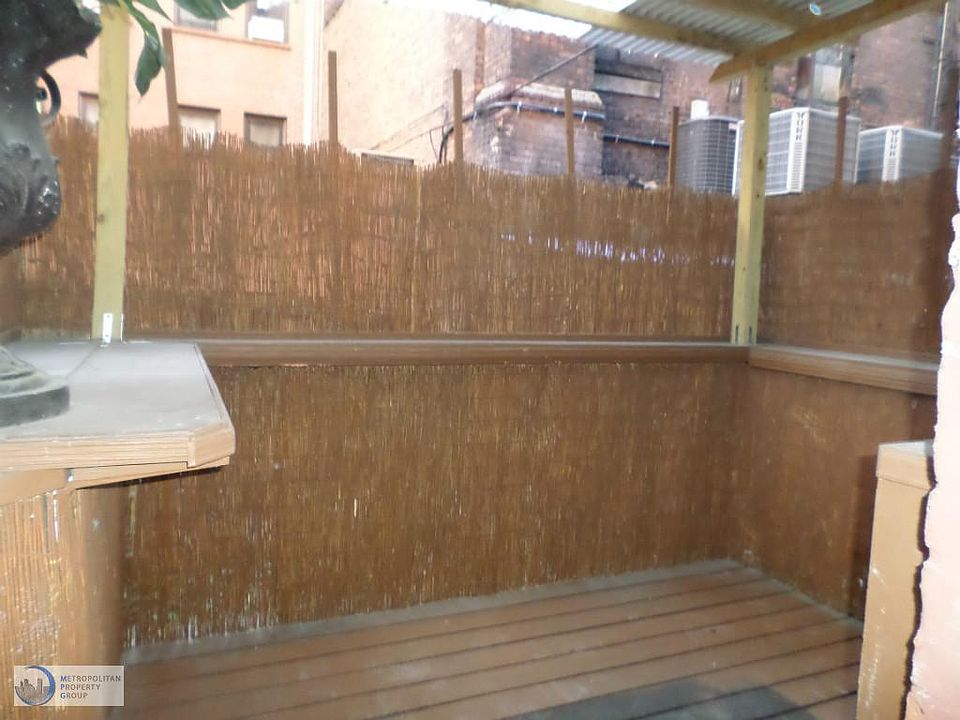 2nd image of 336 W 49th St APT 1RW