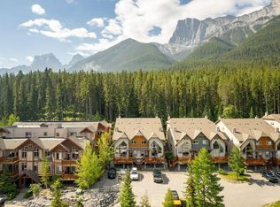 809 NE Wilson Way #3, Canmore, AB T1W2Y8