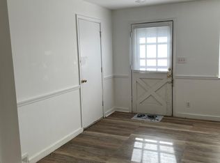 7619 Monrovia St, Lenexa, KS 66216