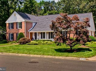 3708 Carriage House Ct, Alexandria, VA 22309