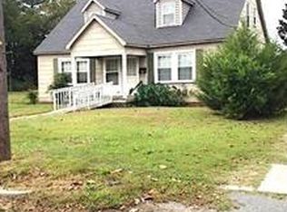 108 W Plank Rd, Warsaw, NC 28398