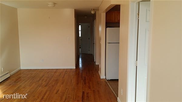 1st image of 11651 Farmers Blvd