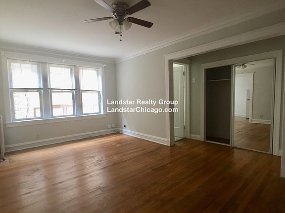 3rd image of 4615 N Lincoln Ave APT 203