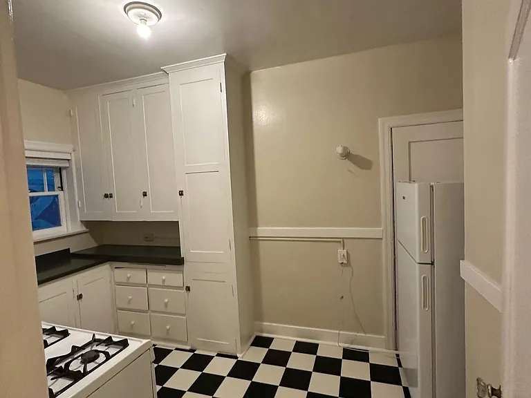 535 Bellevue Ave #4 — Photo 5