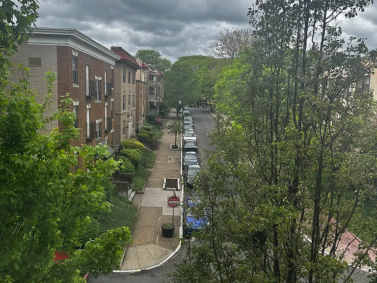 40 Owen St #C1 — Photo 9