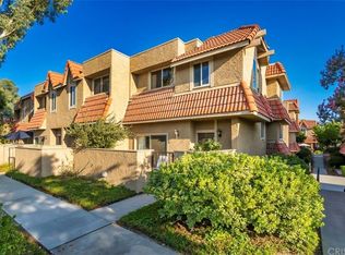 17908 River Cir APT 6, Santa Clarita, CA 91387