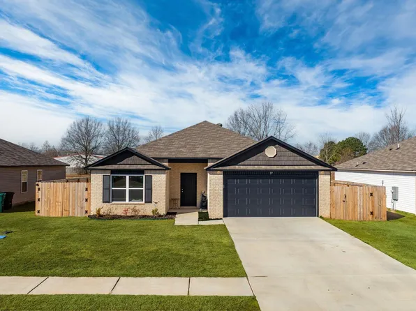 27 Farmhouse Cir, Vilonia, AR 72173