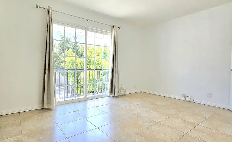 9222 De Adalena St — Photo 17