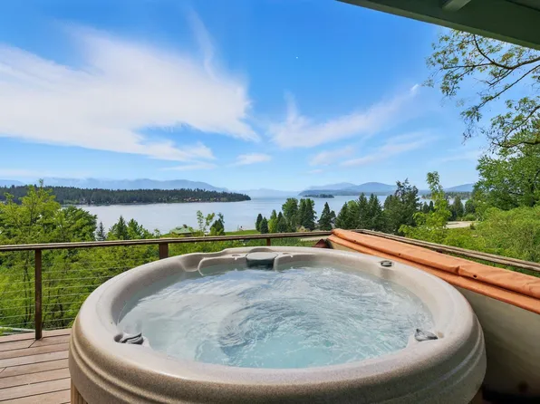 521 Aspen Ln, Hope, ID 83836