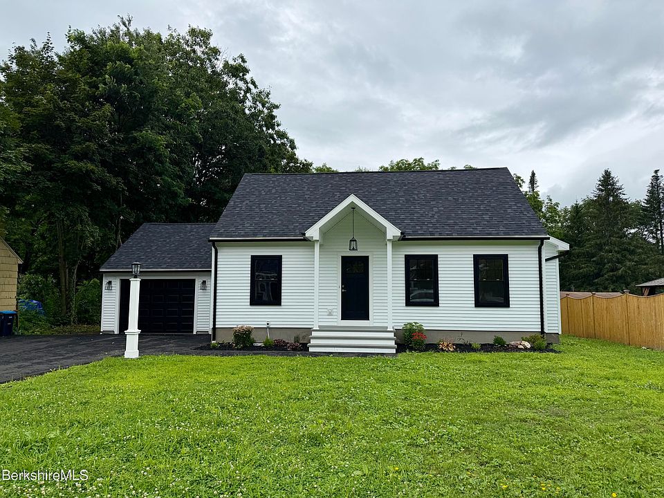 1st image of 747 Pecks Rd
