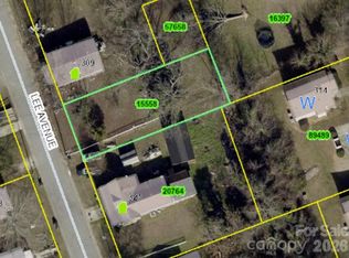 315 S Lee Ave, Lincolnton, NC 28092
