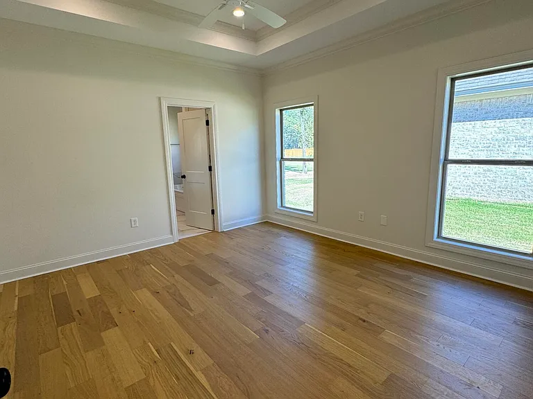412 Butternut Dr — Photo 6