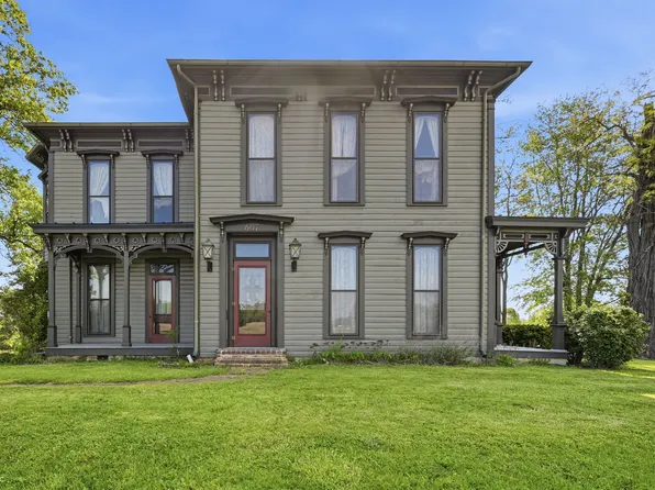 607 S Main St, Farmland, IN 47340