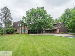 2718 College Rd, Holt, MI 48842