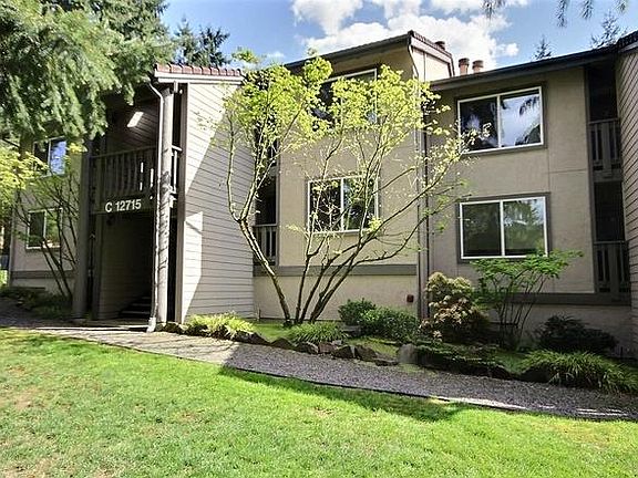 2nd image of 12715 NE 120th St #C12