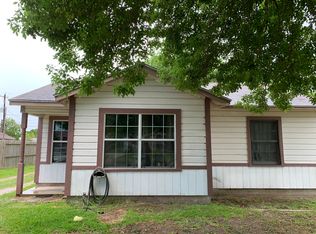 1920 N Avenue H, Freeport, TX 77541