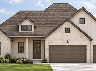 672 E Huntington Avenue, Springfield, MO 65810