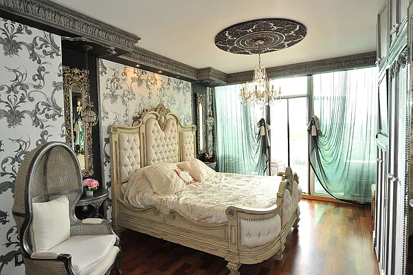 Sold by Gelfand Realty Inc | media 25