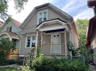 2471 N Fratney St #A-B, Milwaukee, WI 53212