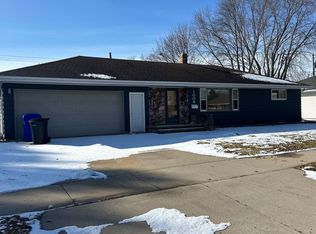 1009 W Marquette St, Appleton, WI 54914