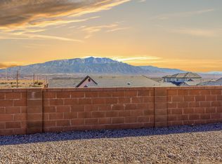 5250 Aztec Ct NE, Rio Rancho, NM 87144