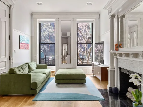 75 8th Ave APT 2, Brooklyn, NY 11215