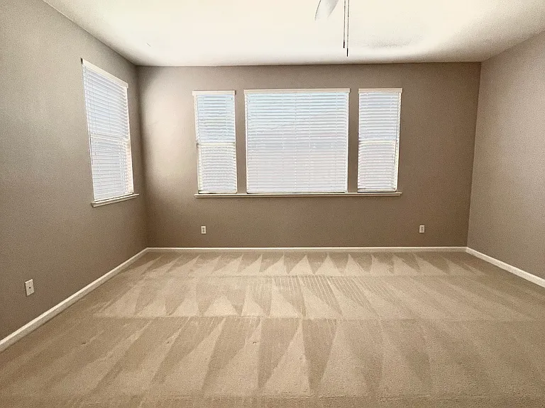 9465 Triathlon Ln — Photo 11