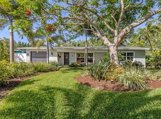 632 Park Dr, Bradenton, FL 34209