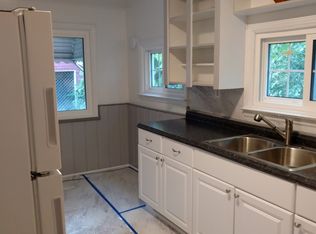 4266 Meyers Rd, Waterford, MI 48329