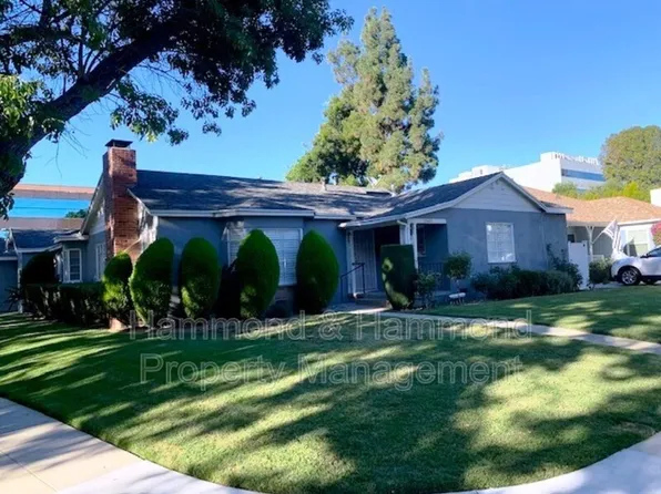 15483 Dickens St, Sherman Oaks, CA 91403