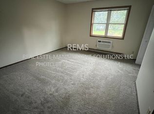 701-709 12th Street / 1400-1406 Tuttle St, Baraboo, WI 53913