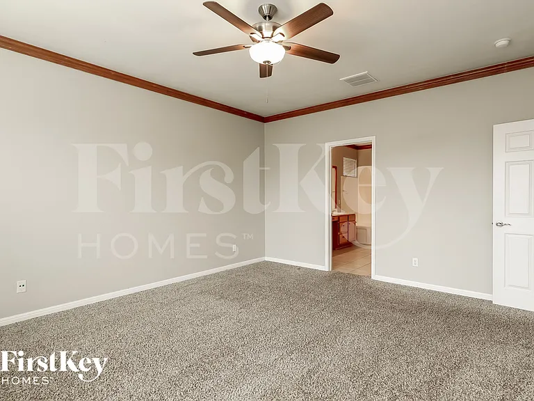 20930 Pedregoso Ln — Photo 10