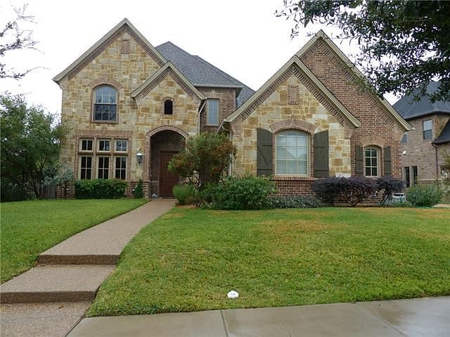 1st image of 2216 Canterbury Dr