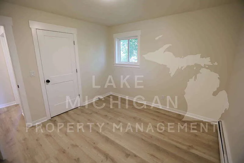 2 bed, 1.0 bath, 700 sqft, $1,395 — Photo 4