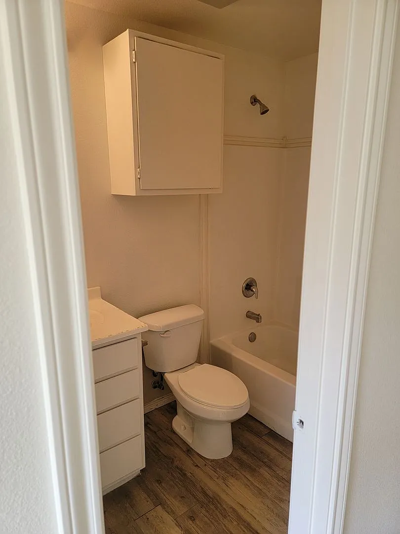 Section 8 Approved! Ready now! Move in Special! — Photo 2