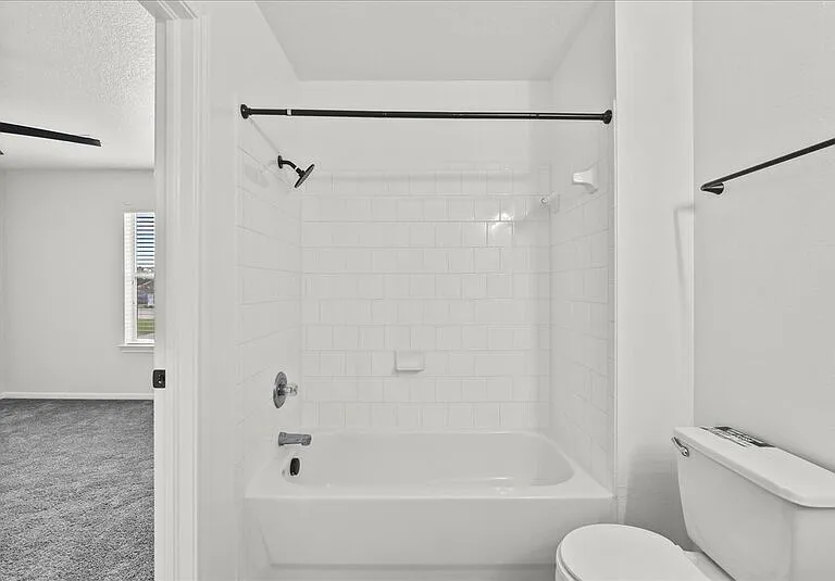 2114 Saint Lucia Calle — Photo 14