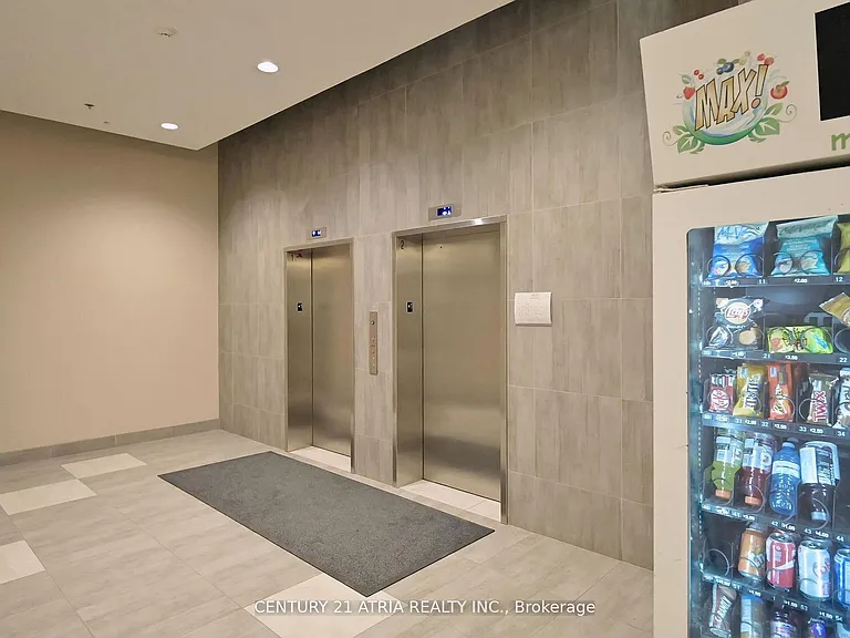 280 Lester St #308 — Photo 28