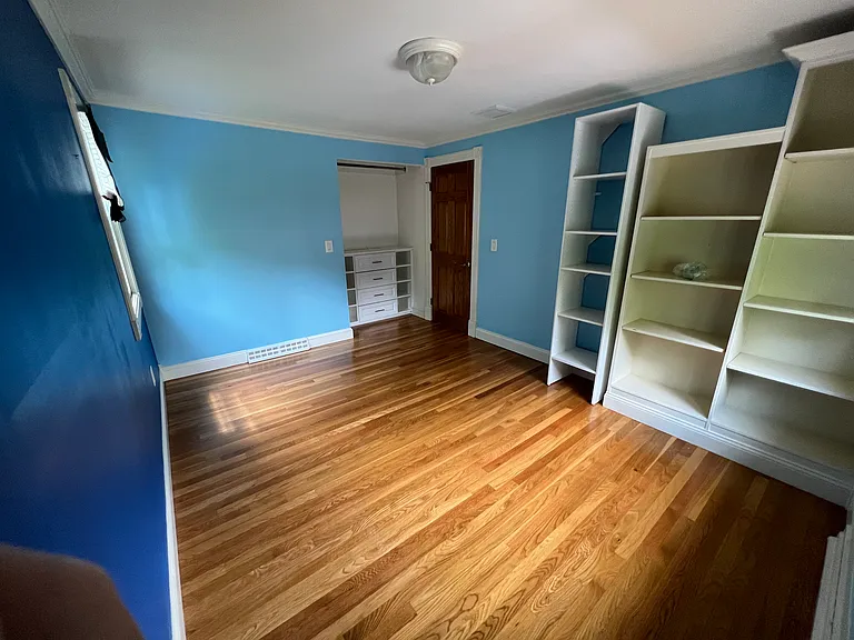 123 Lincoln Pkwy — Photo 10