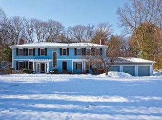 8 Warren Rd, Dedham, MA 02026