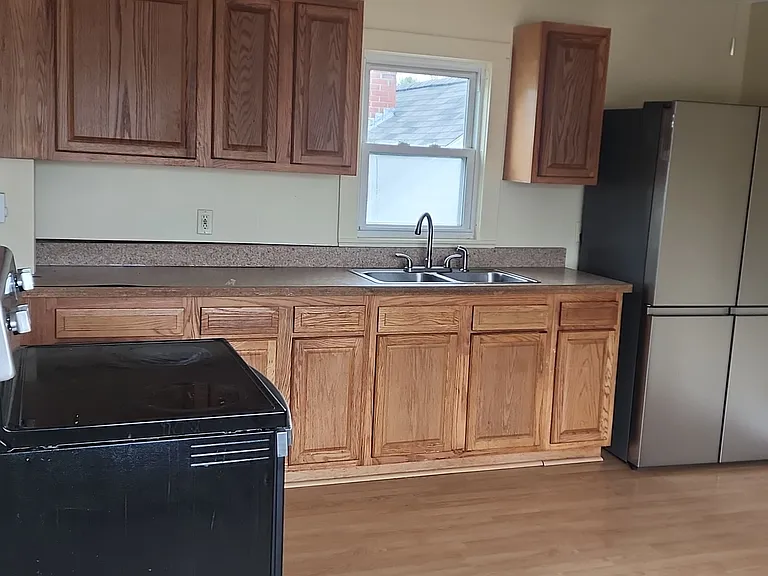 221 Lisbon St #2 — Photo 24